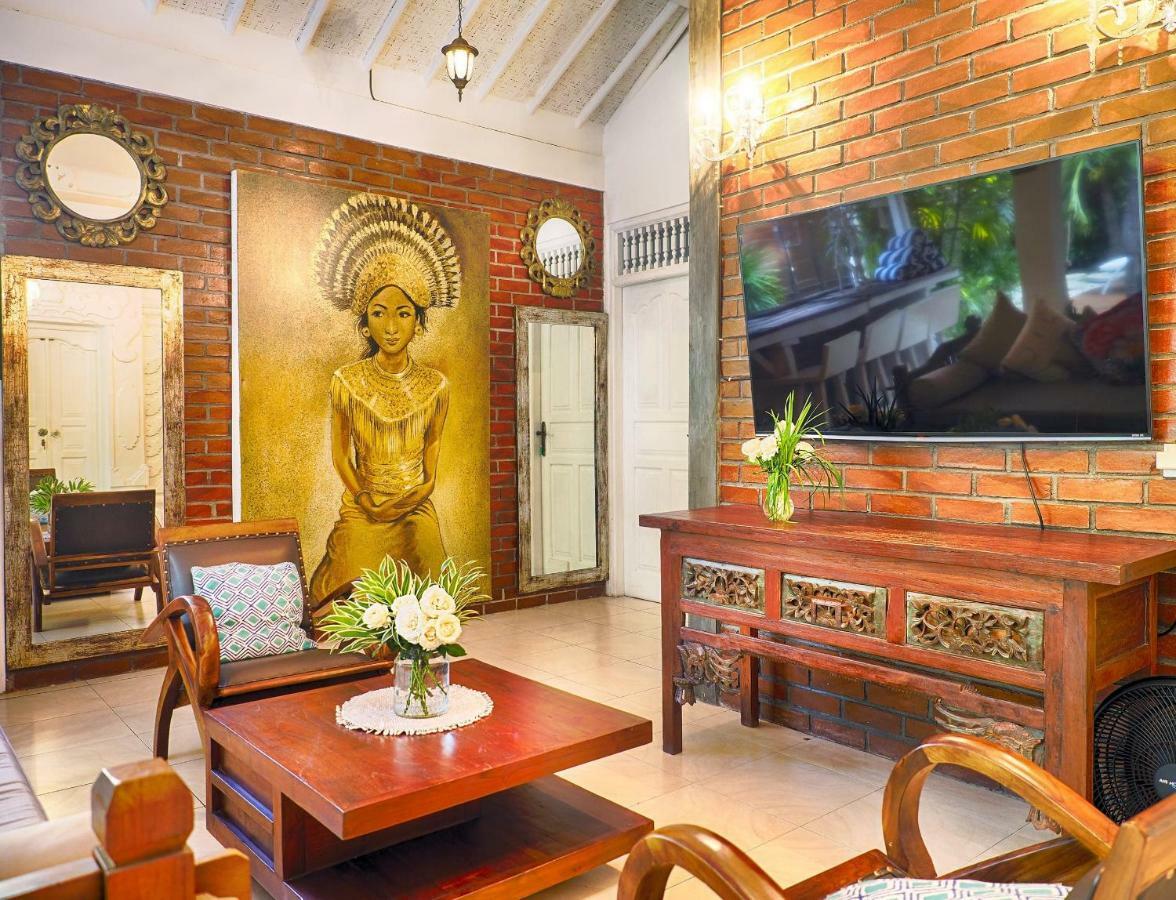 Villa White Stars Seminyak Zewnętrze zdjęcie